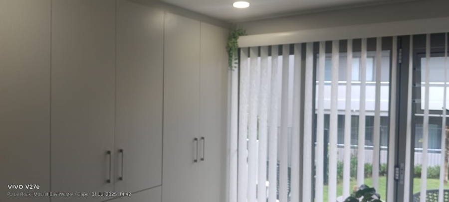 2 Bedroom Property for Sale in Island View Western Cape